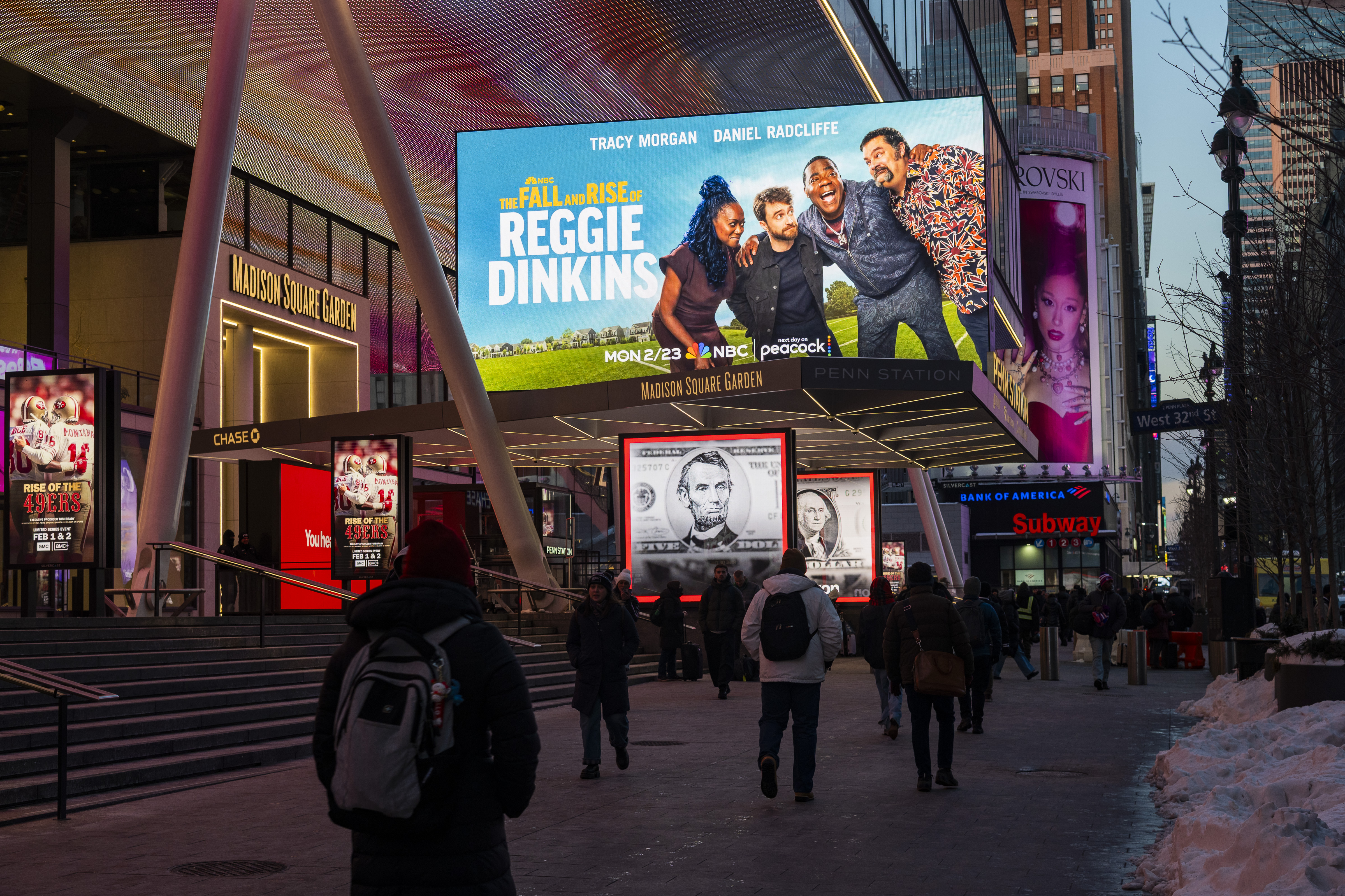 01 Msg Marquee (south) - Peacock 8